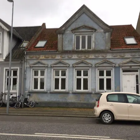 Jette's Vaerelsesudlejning Homestay Rudkobing